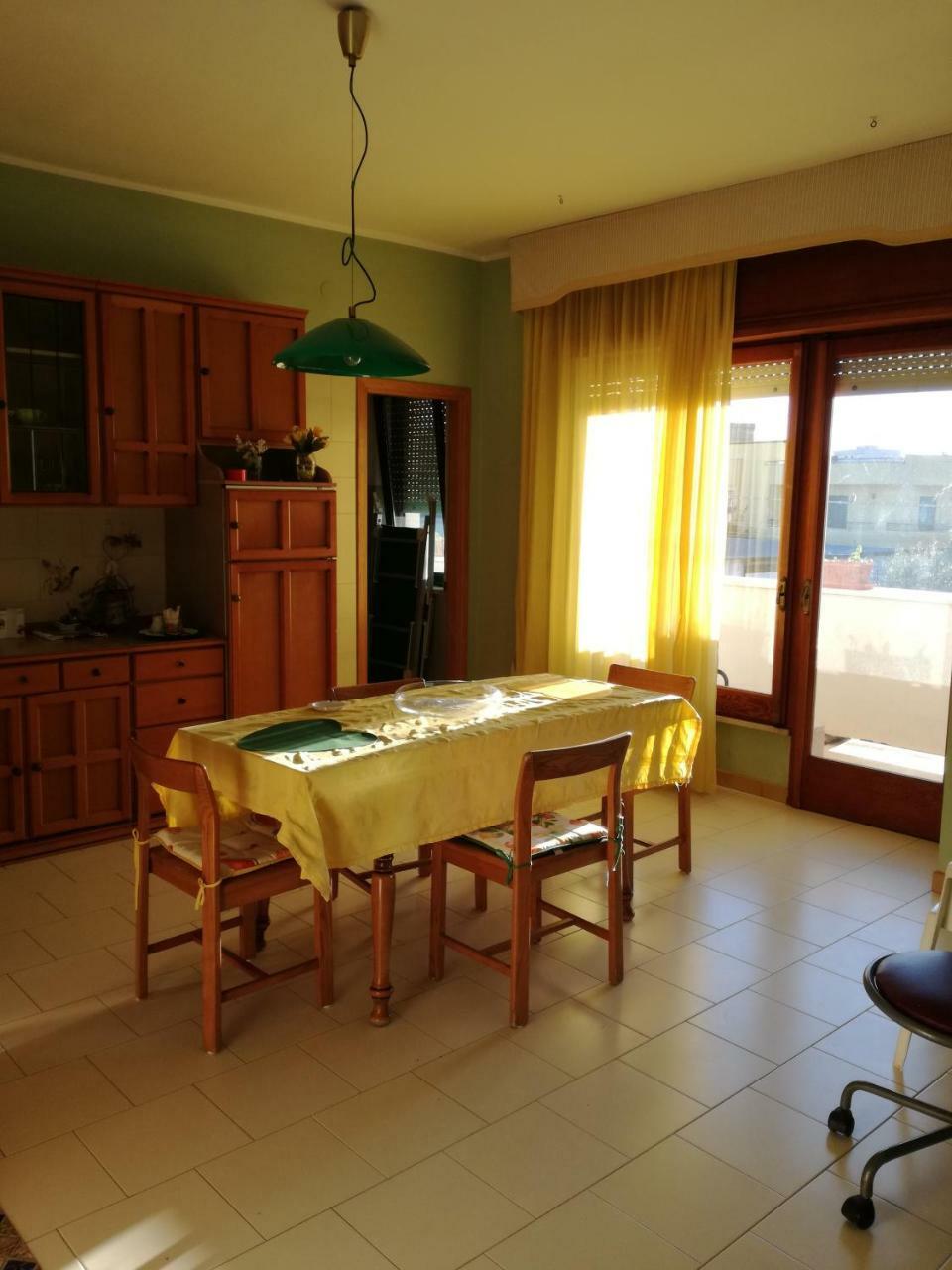 Appartamento In Villa Virginia Fino A 10 Ospiti モンドラゴーネ エクステリア 写真